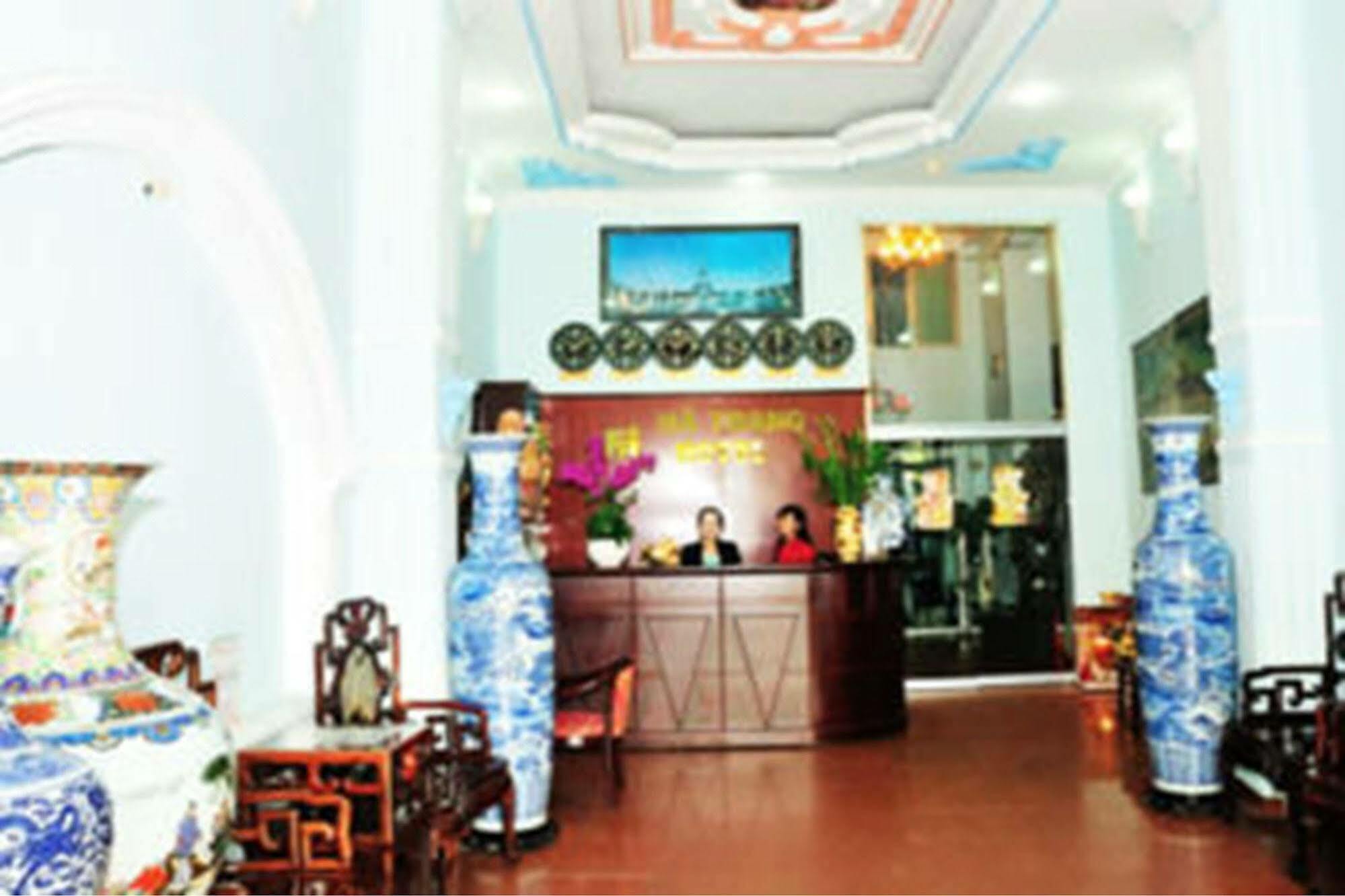 Khách sạn Ha Trang TP. Hồ Chí Minh